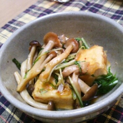 豆腐メインでこんなにボリュームが!!
ピリ辛でご飯がすすみますね♪
美味でした～(*≧∀≦*)